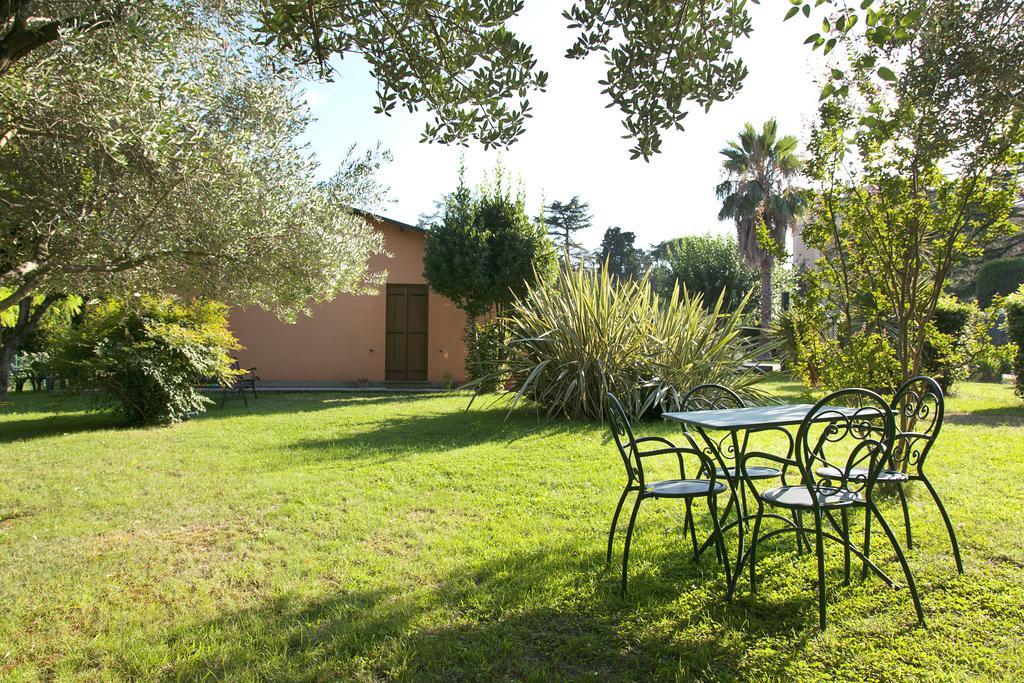 شقة روما  في St. Andrew'S Garden المظهر الخارجي الصورة